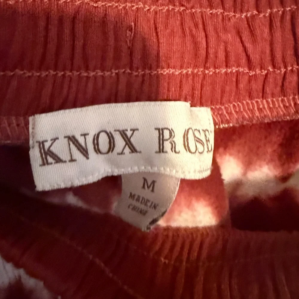 🩷 Knox Rose Tie-Dye Shorts- Medium